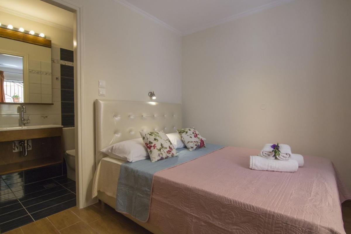 Appartamento Yannis Nest Lákka Esterno foto